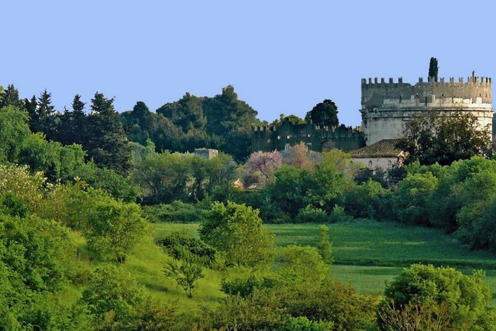 Basilica San Giovanni Appia Antica A Casa Di Amici Rom Exterior foto